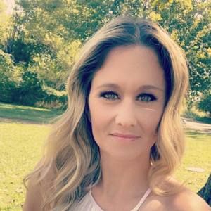 Meet your Posher, Barbee